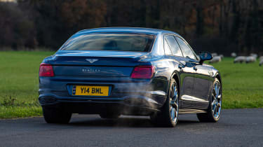 Bentley Flying Spur V8 S - rear cornering